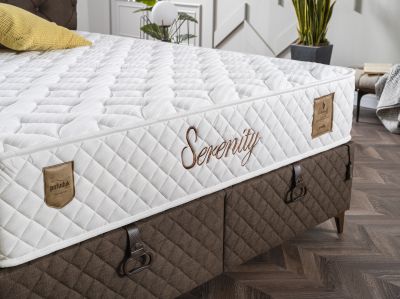 Тапицирано легло с матрак Serenity 160/200